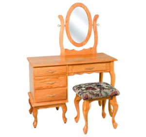 Queen Anne Dressing Table