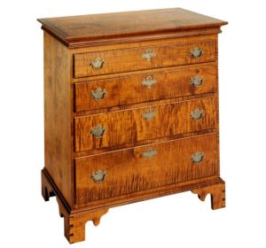 Chippendale 4 Drawer Chest