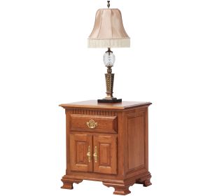 Victoria's Tradition Nightstand (Version A)